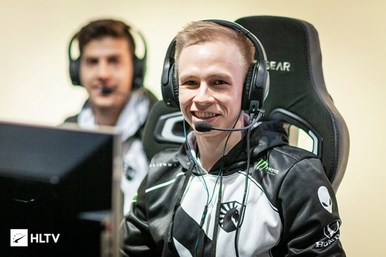 3D MOBA新作Project ZETA正式上线引发玩家热潮